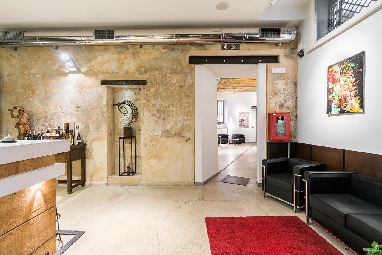Hotel La Rovere Rome Luaran gambar